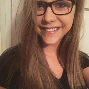 Meet your Posher, Kenzie